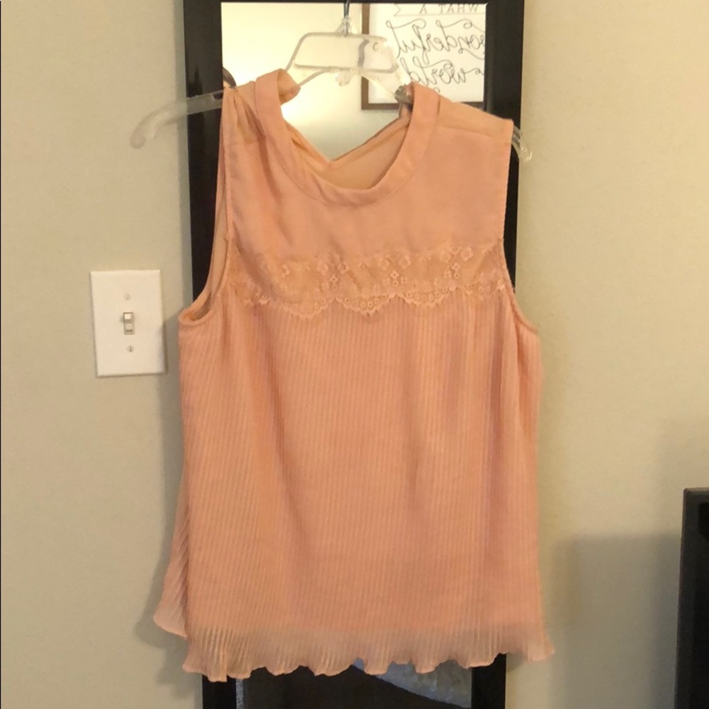 Lauren Conrad top